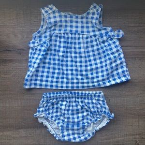 Baby Girl 3m Carters two piece set top bottoms EUC